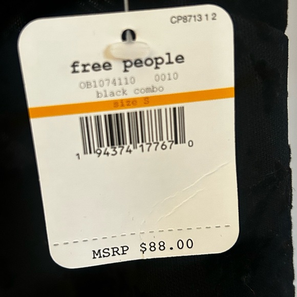 NWT Free people Lace Long sleeve Body suit - Picture 11 of 13